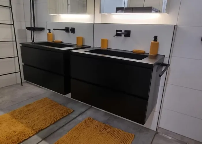 Riva Design-apartment - Stilvolles Für 2 Personen Im Wallis Apartment *