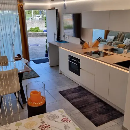 Apartamento Riva Design-apartment - Stilvolles Fuer 2 Personen Im Wallis *