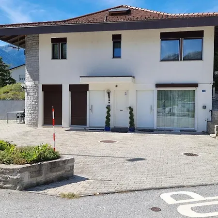 Riva Design-apartment - Stilvolles Fuer 2 Personen Im Wallis *